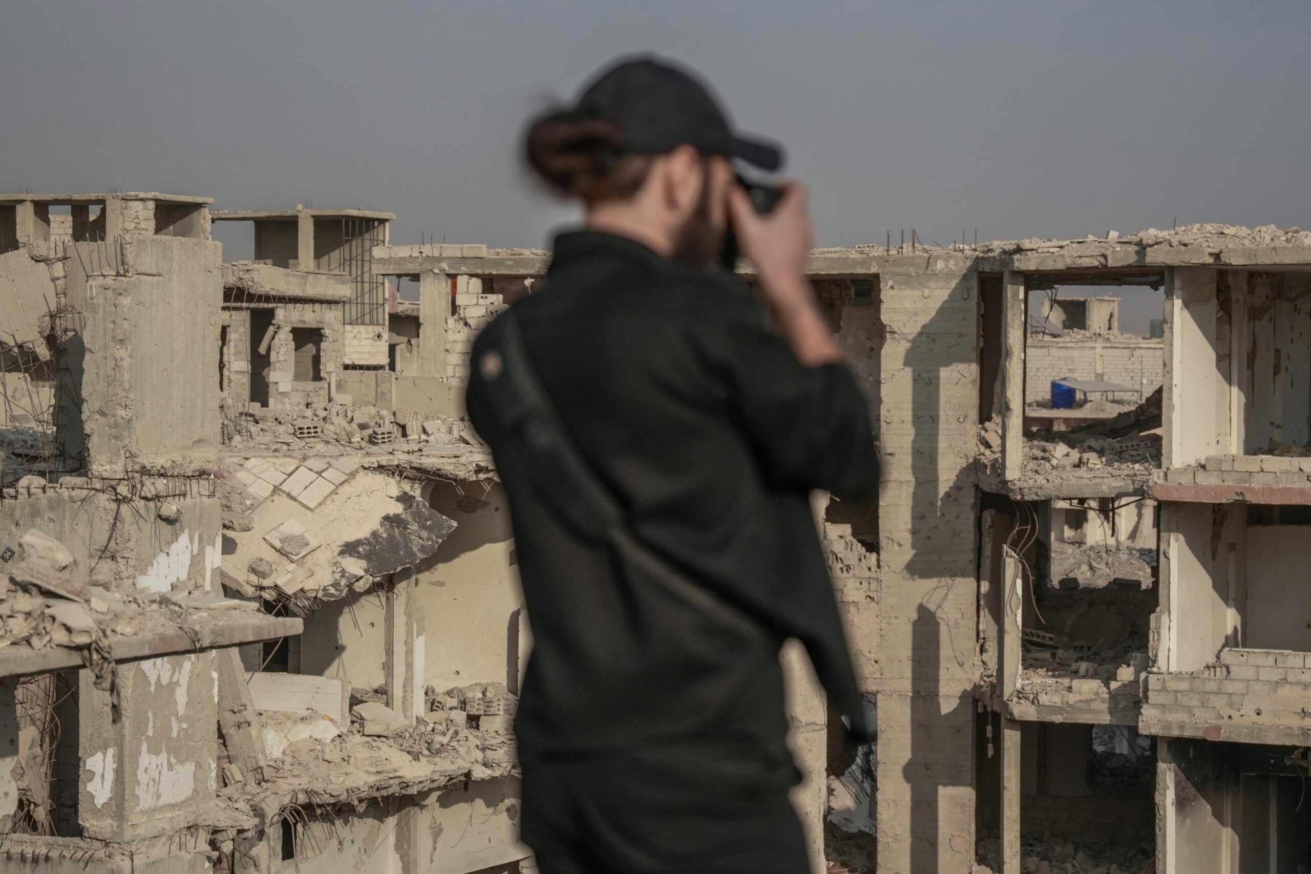 Waves of Uncertainty: How War Crises Impact the Tourism Industry